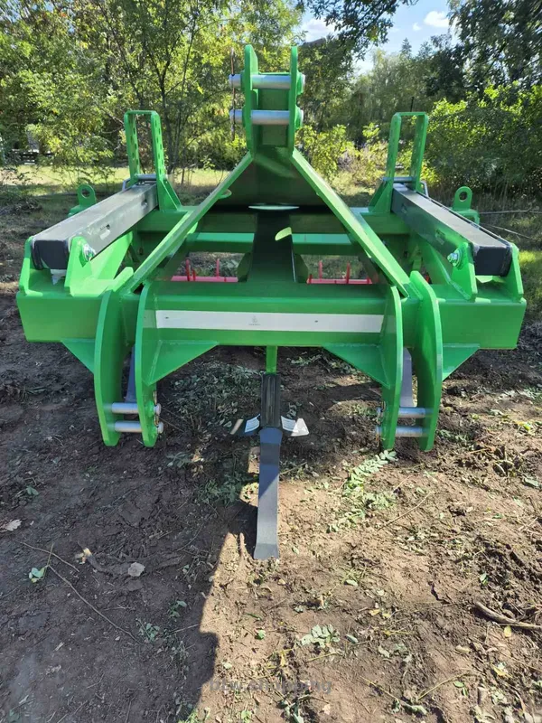 Глибокорозпушувач (Глубокорыхлитель) для трактора МТЗ , ЮМЗ - btw.shopping