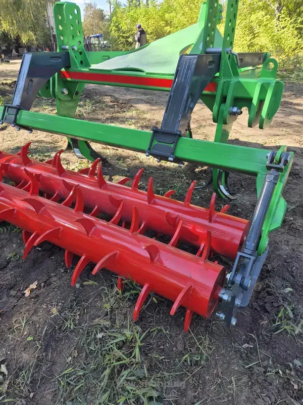 Глибокорозпушувач (Глубокорыхлитель) для трактора МТЗ , ЮМЗ - btw.shopping