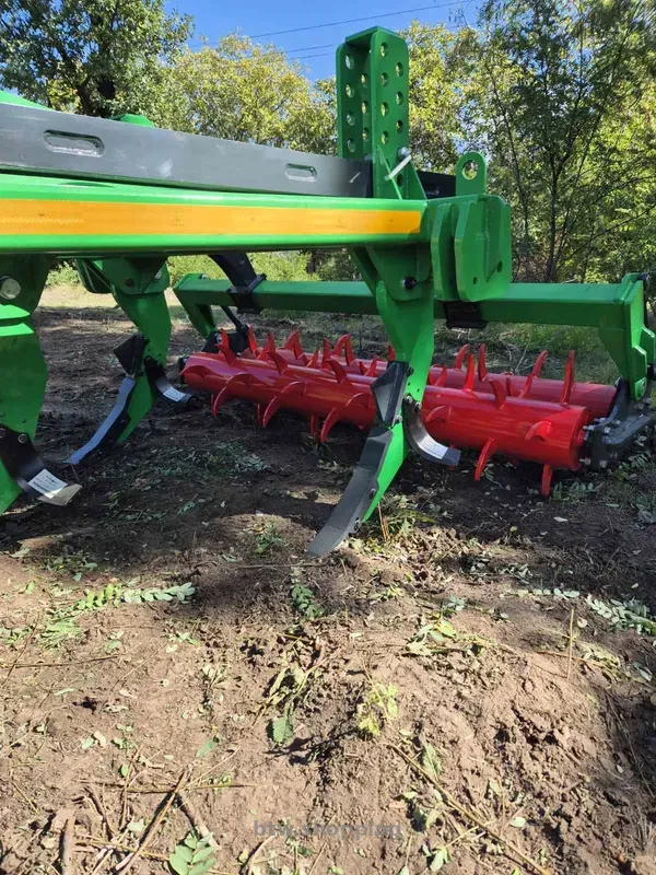 Глибокорозпушувач (Глубокорыхлитель) для трактора МТЗ , ЮМЗ - btw.shopping