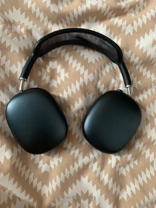 Airpods max - btw.shopping