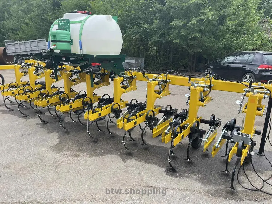 Прополочний культиватор КРН 5.6м з бочкою для рідких добрив - btw.shopping