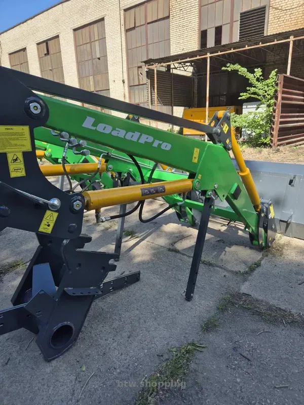 Швидкоз'ємний фронтальний навантажувач LoadPro - btw.shopping