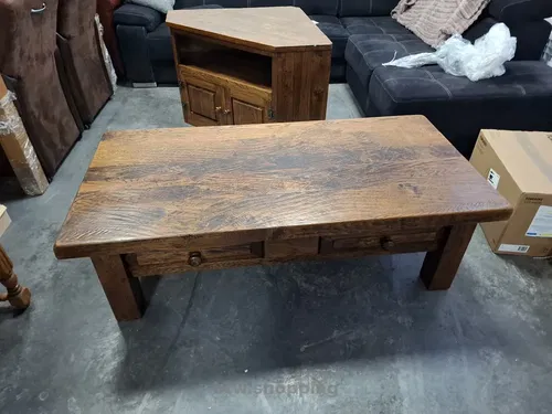 Масивний журнальний столик з натурального дуба