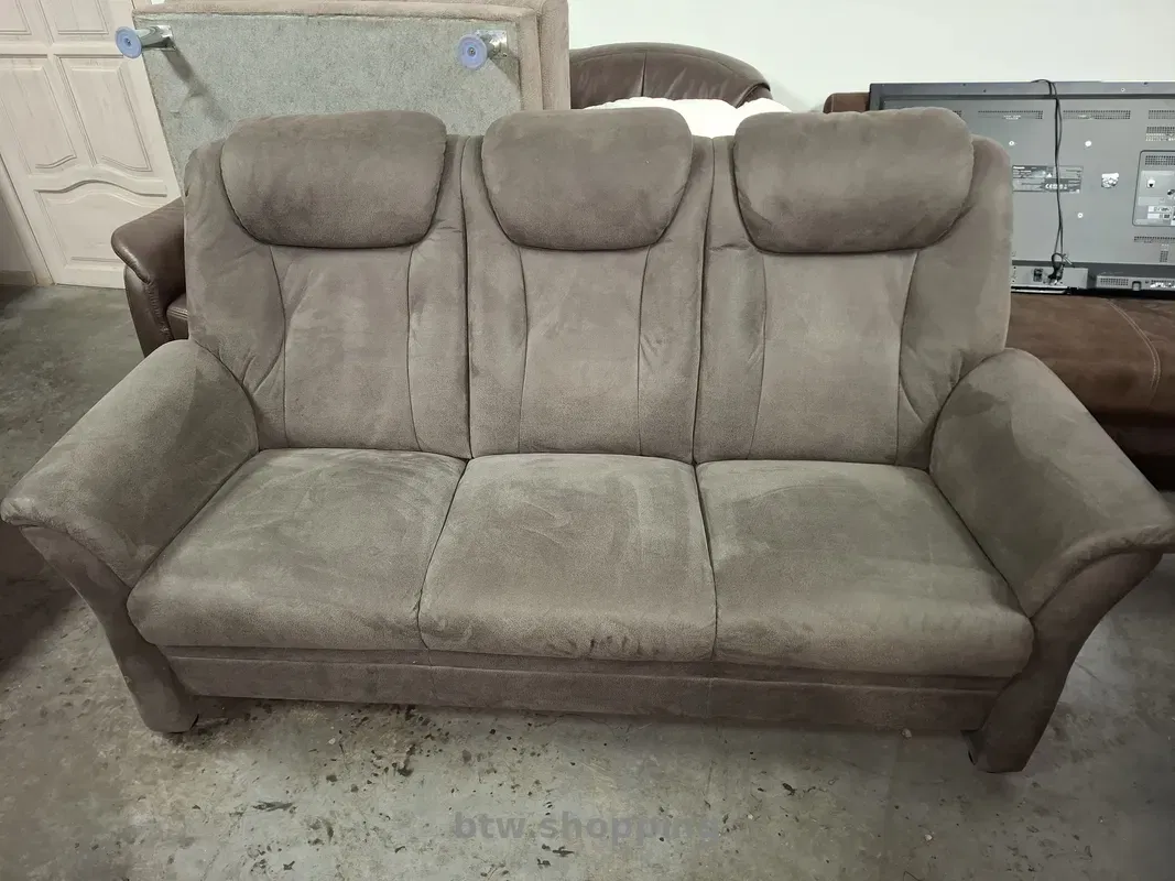 🛋️ Стильний та комфортний 3-місний диван - btw.shopping