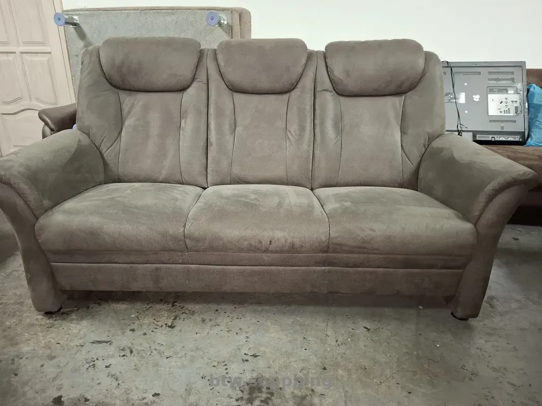 🛋️ Стильний та комфортний 3-місний диван - btw.shopping