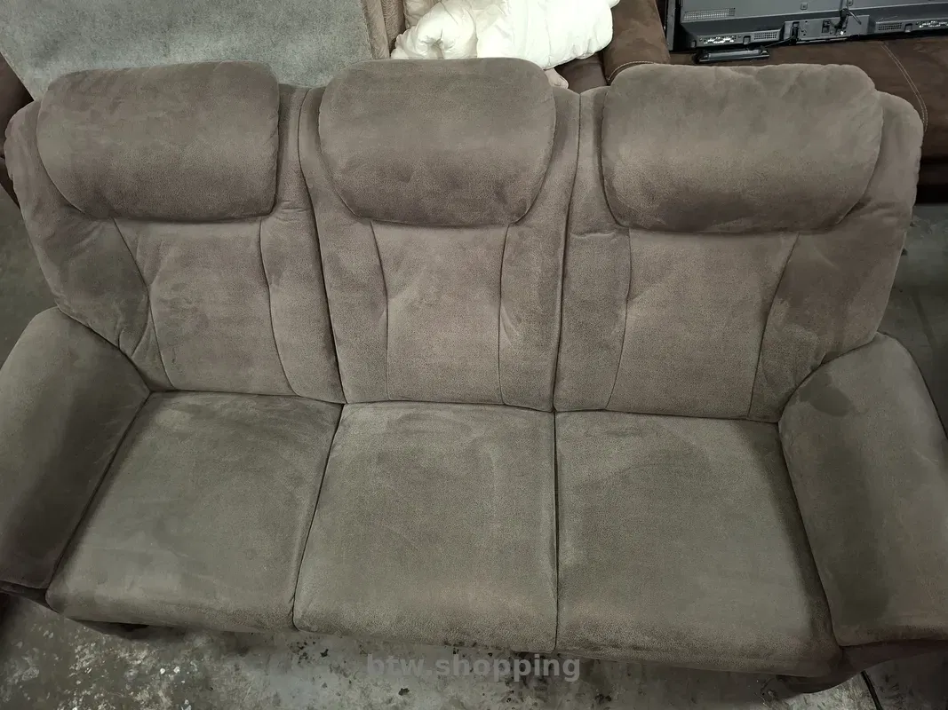 🛋️ Стильний та комфортний 3-місний диван - btw.shopping