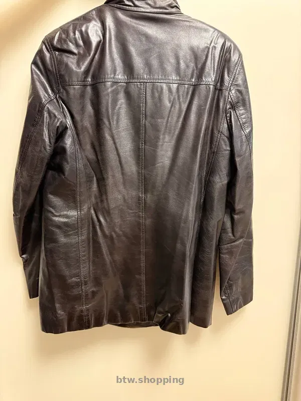 Чоловіча зимова куртка - btw.shopping