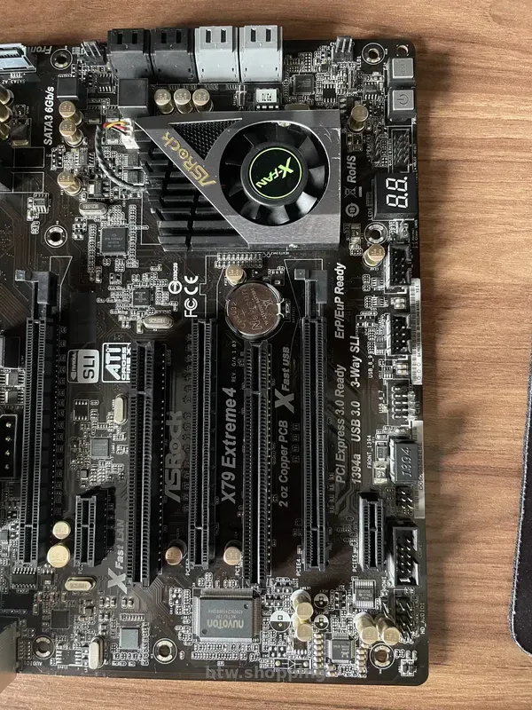 Материнська плата X79 Extreme4 + 8GB DDR3 | Socket 2011 - btw.shopping