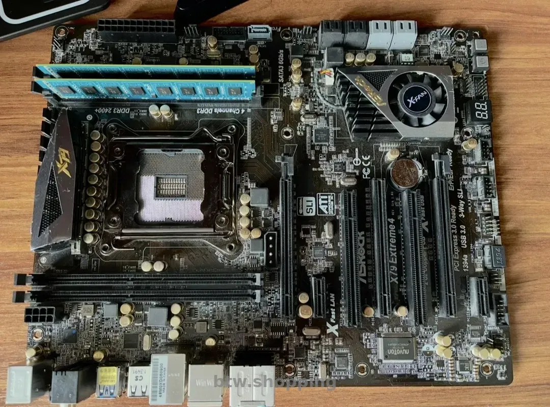 Материнська плата X79 Extreme4 + 8GB DDR3 | Socket 2011 - btw.shopping