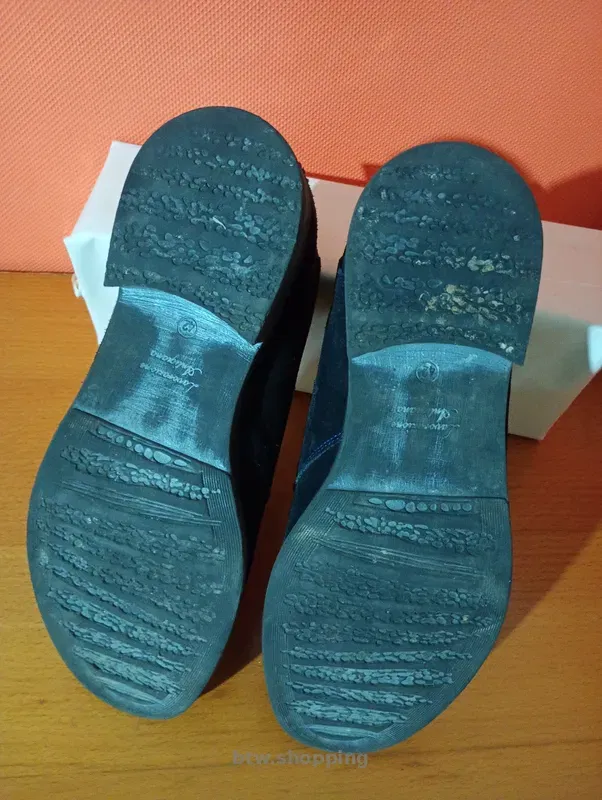 Чоловічі замшеві черевики Lavorazione Artigiana 42 розмір - btw.shopping