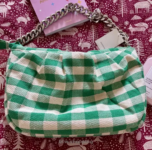 Продам сумку Reserved