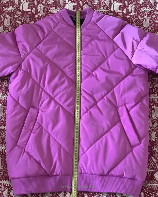 Продається бомбер - btw.shopping