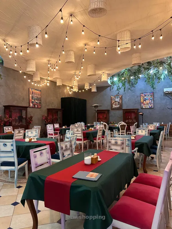 Ресторан MODI запрошує на роботу (офіціант, бармен, бариста, порто) - btw.shopping