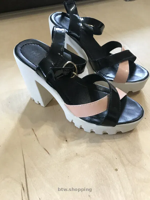 MIDA босоножки на платформе - btw.shopping