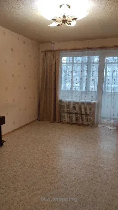 1 - комн. 38,5 м. кв. Чешка, ж/м Тополь-3. Состояние жилое, Cвободная. - btw.shopping