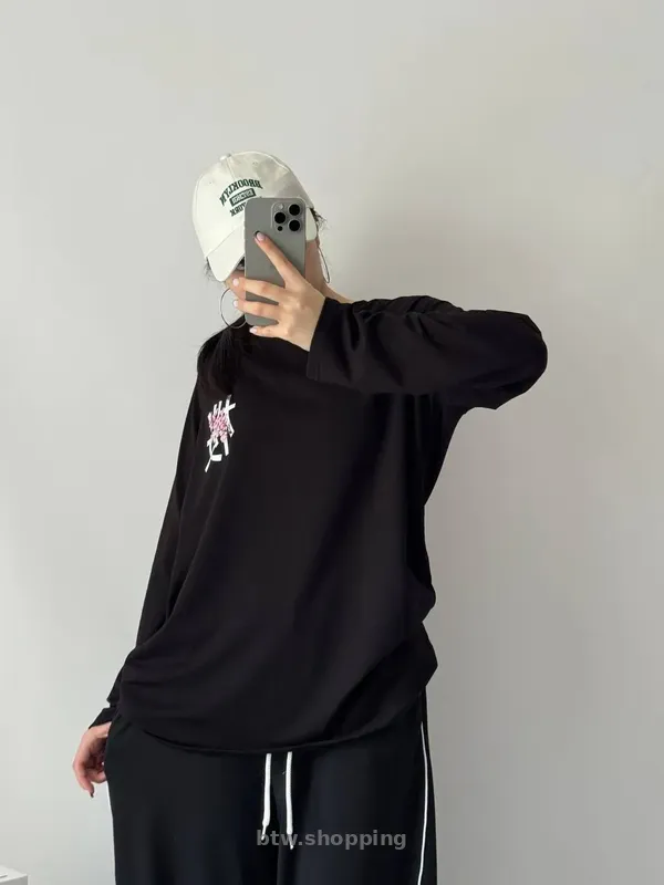 жіночий лонгслів - btw.shopping