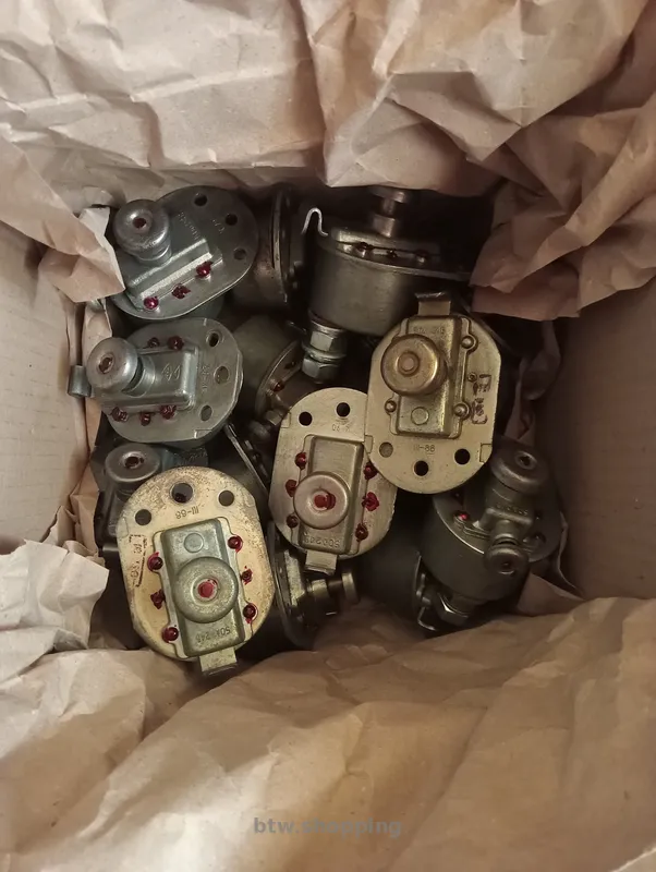 Вимикач маси 12-24 В.ЗРОБЛЕНО В СРСР - btw.shopping