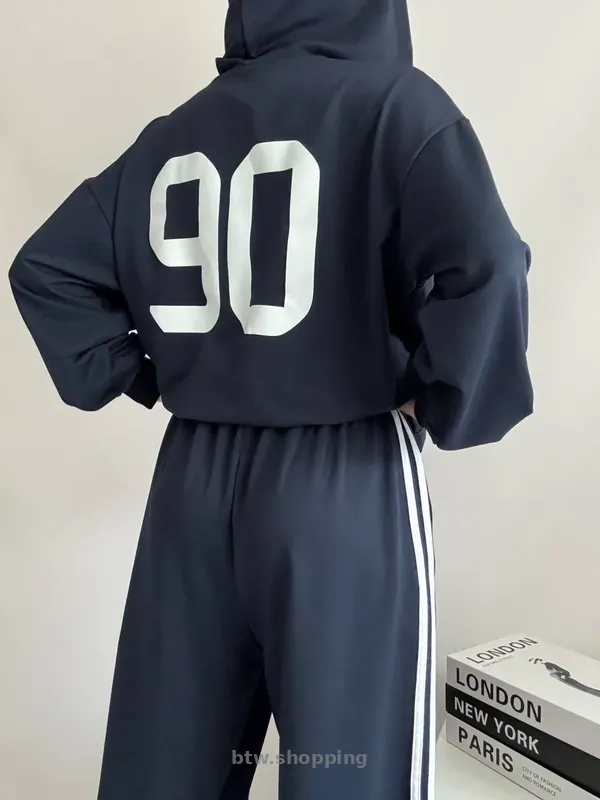 Костюм - btw.shopping