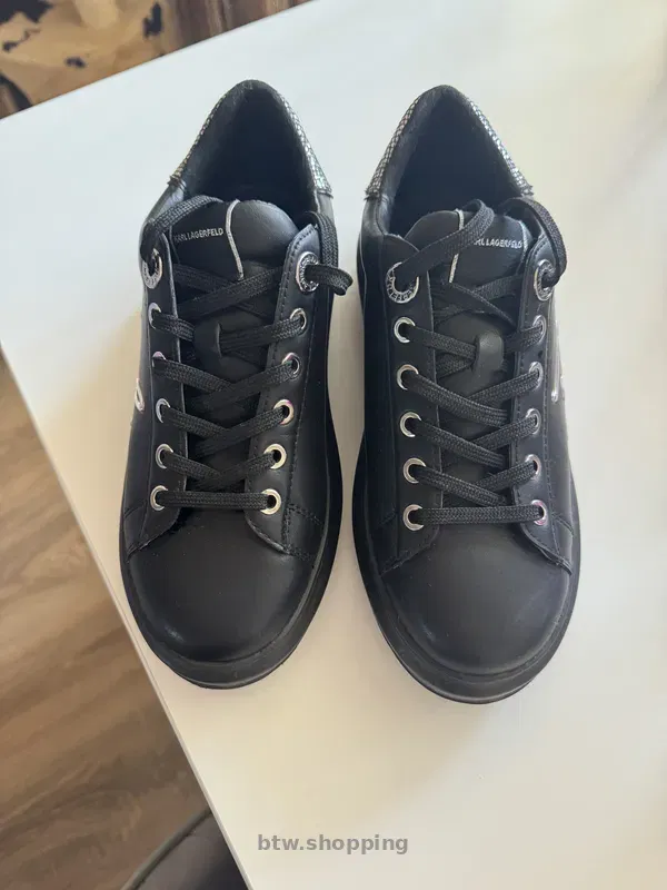 Karl Lagerfeld кросівки - btw.shopping