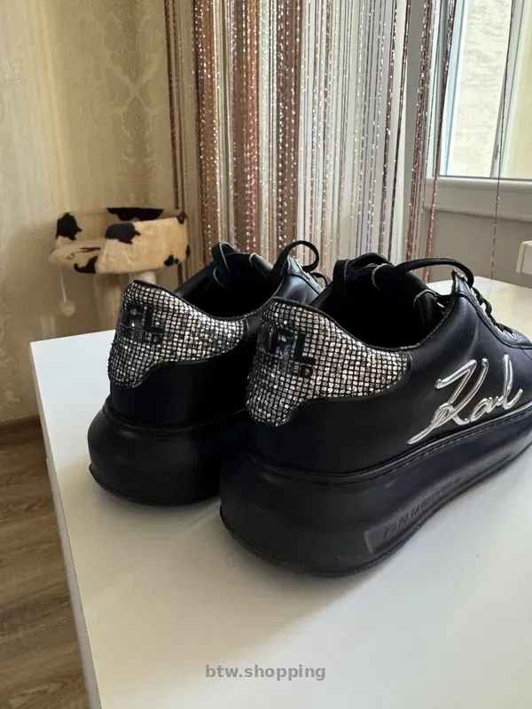 Karl Lagerfeld кросівки - btw.shopping