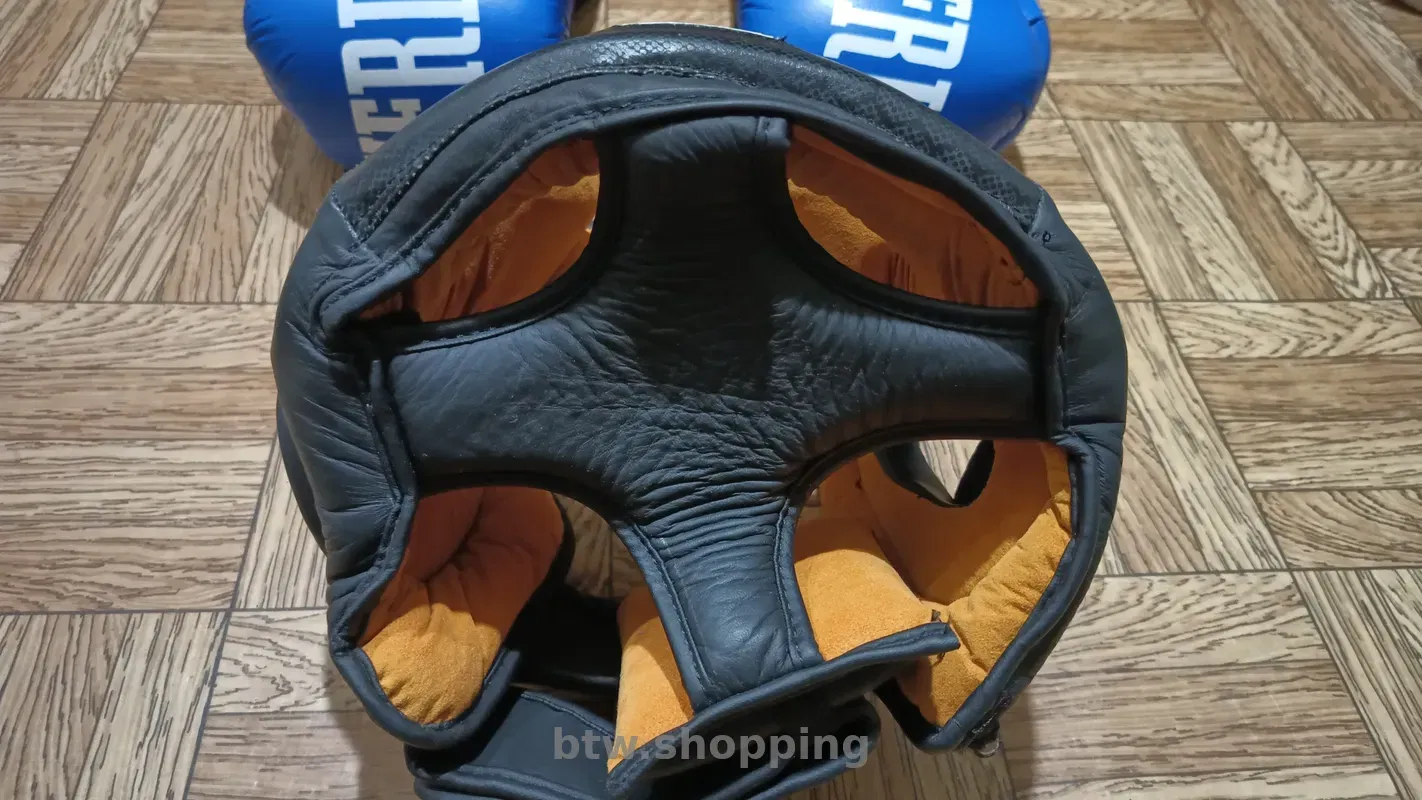 Боксерський набір Everlast + Bad Boy (рукавиці 10oz + шолом M) - btw.shopping