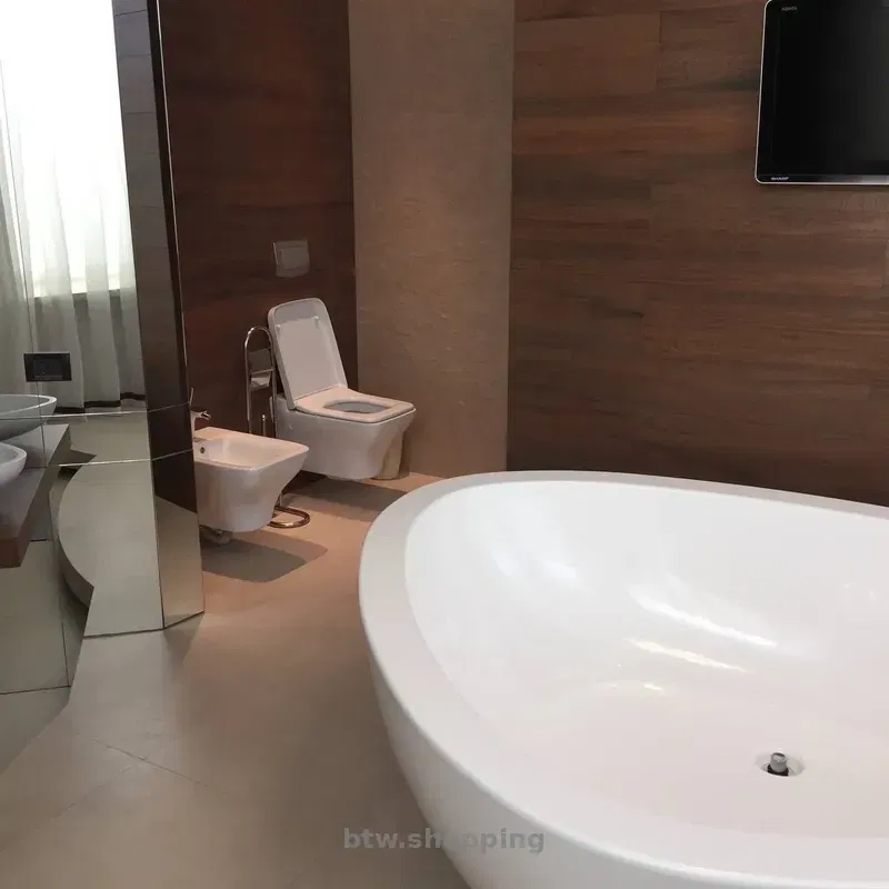 Аренда  новой , дизайнерской квартиры  на Французском Бульваре ,210м - btw.shopping