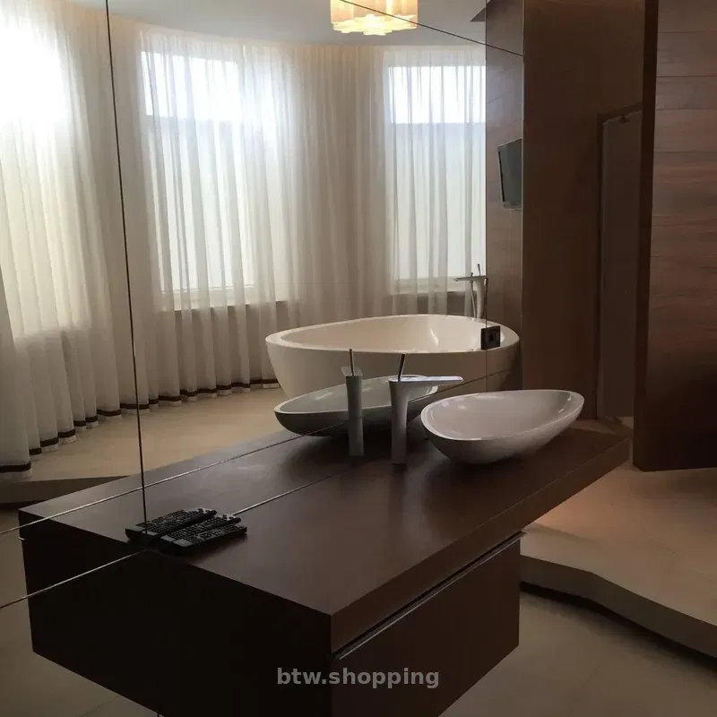 Аренда  новой , дизайнерской квартиры  на Французском Бульваре ,210м - btw.shopping