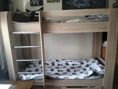 Продам двох рівневе ліжко