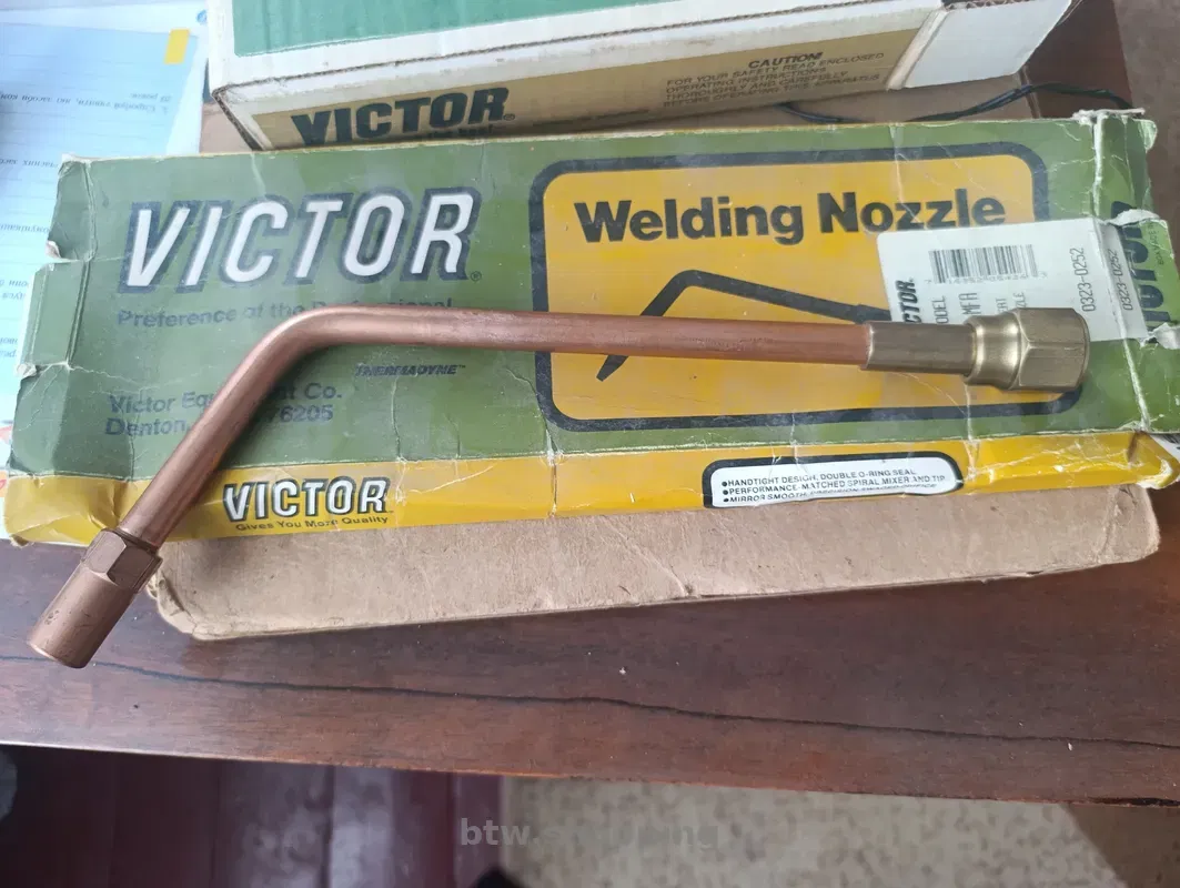 Продам CUTTING ATTACHMENT, Welding Nozzle, и TORCH HANDLE - btw.shopping