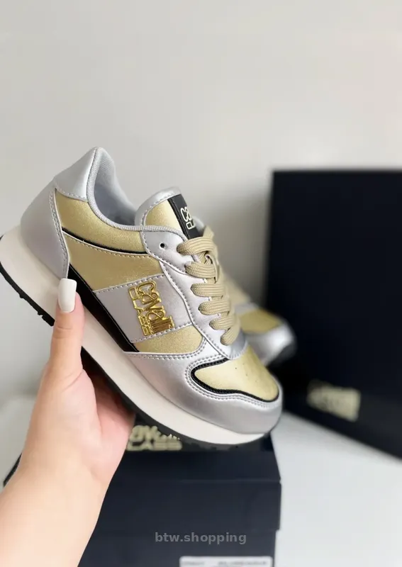 Жіночі кросівки,Roberto Cavalli  р.36;37 - btw.shopping