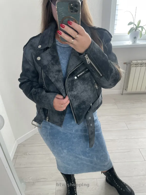 Косуха жіноча ,розмір : S - btw.shopping