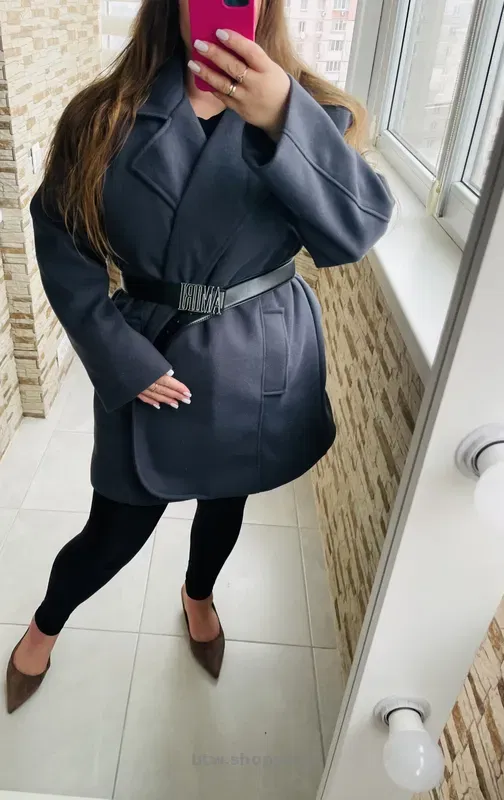 Жіноче пальто-піджак оверсайзного крою - btw.shopping