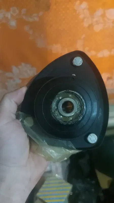 Продам запчястини на тойоту - btw.shopping