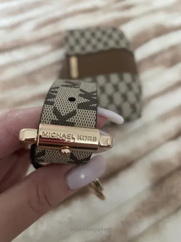 Жіноча поясна сумка Michael Kors розмір s/m - btw.shopping