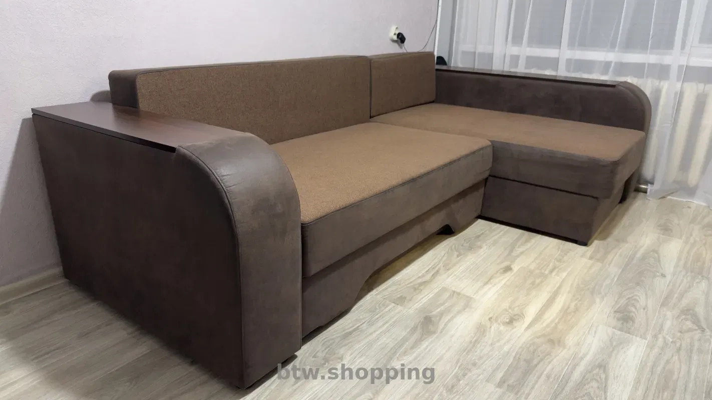 Кутовий диван з нішами / після хімчистки / хороший стан - btw.shopping