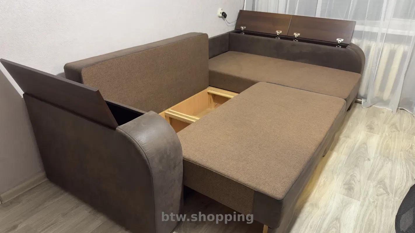 Кутовий диван з нішами / після хімчистки / хороший стан - btw.shopping