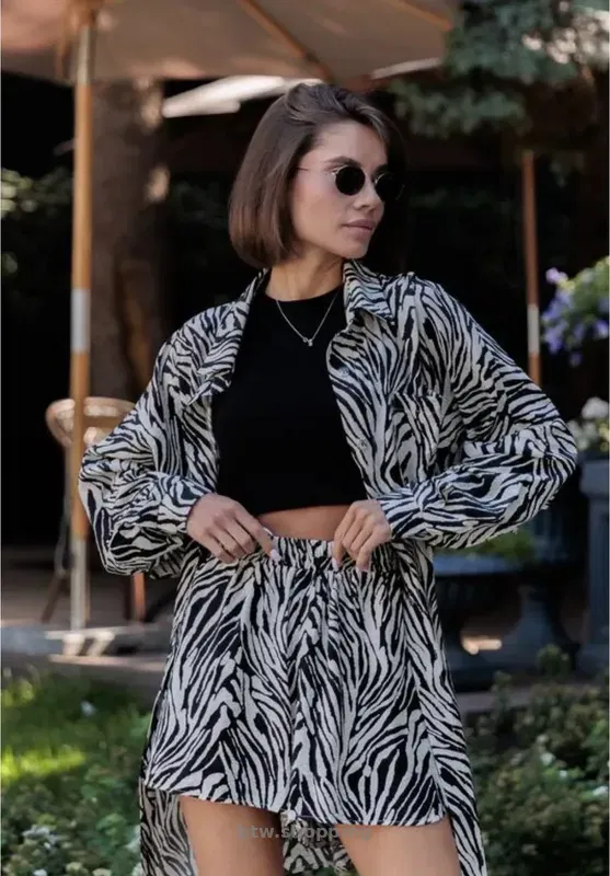 Жіночий костюм Onesize - btw.shopping