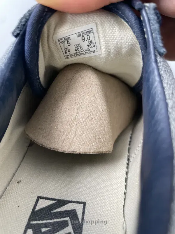 Кеди Vans Old Skool 40р - btw.shopping