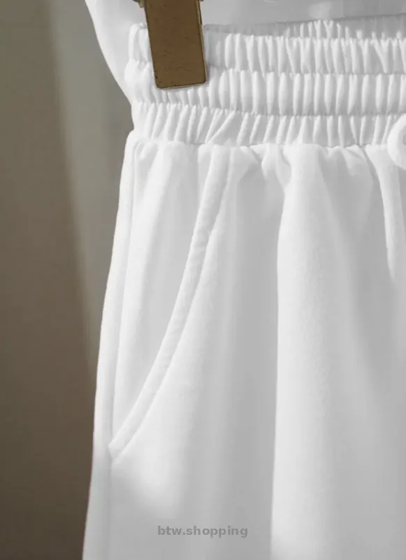 Костюм жіночий з шортами - btw.shopping