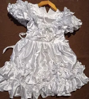 Святкова нарядна біла сукня -   вживана - btw.shopping