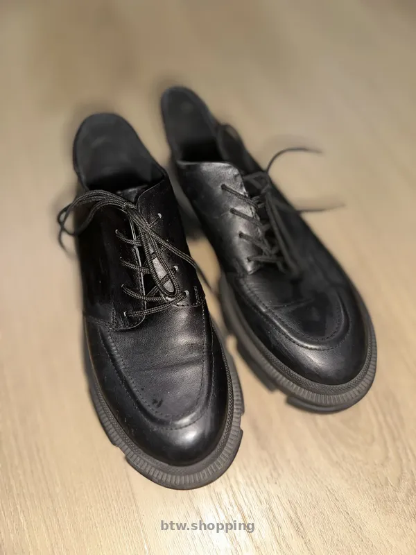 Класичні туфлі на шнурівці (оксфорди) - btw.shopping