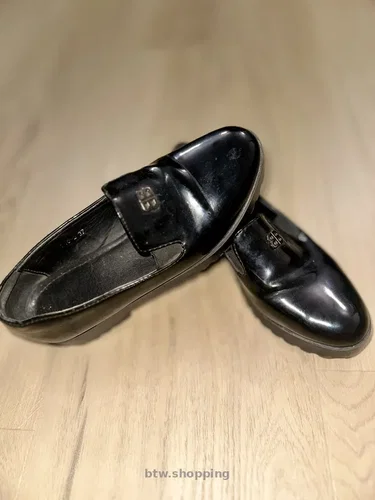 Лофери (slip-on туфлі)