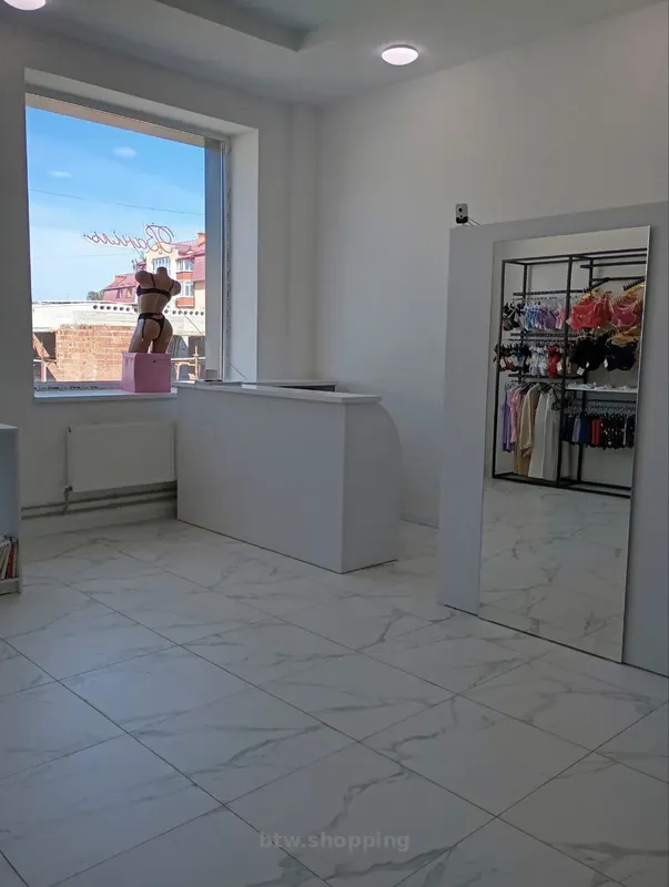 Стіл рецепшн - btw.shopping