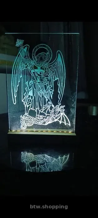 Портрети та картини вирізані на склі - btw.shopping