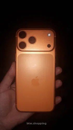 Продам айфон 17 про макс