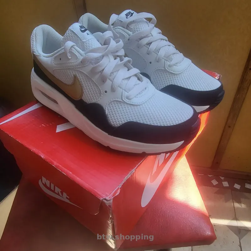 Кросовки NIKE - btw.shopping