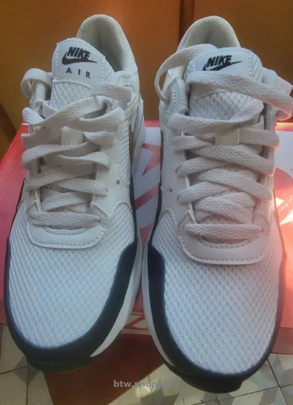 Кросовки NIKE - btw.shopping