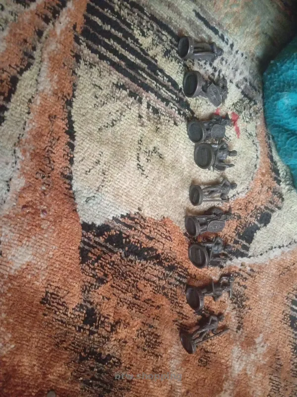 Фигурки - btw.shopping