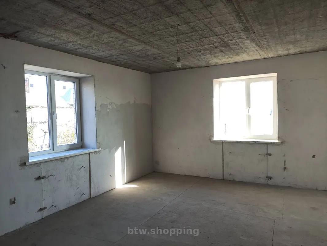 Продаю будинок біля річки (Соляні) - btw.shopping