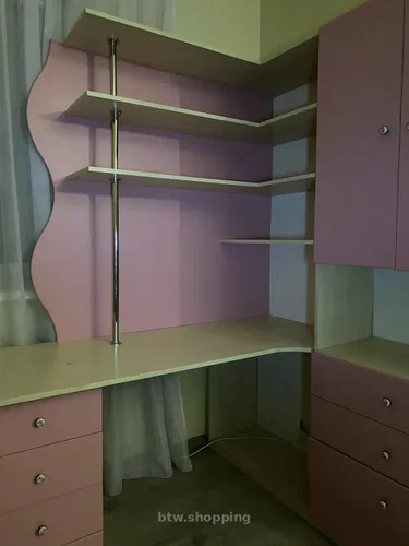 Письмовий стіл